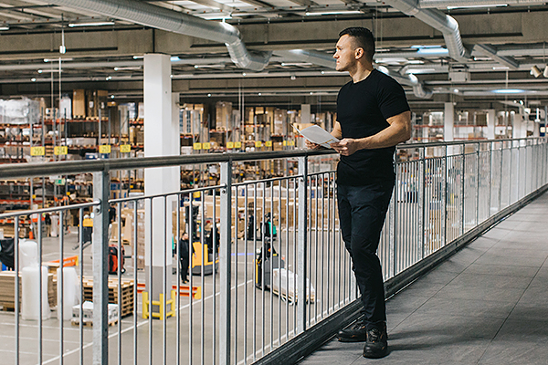 150 meter rekkverk - AJ Produkter valgte Weland. Er du også på utkikk etter en rekkverksløsning?
