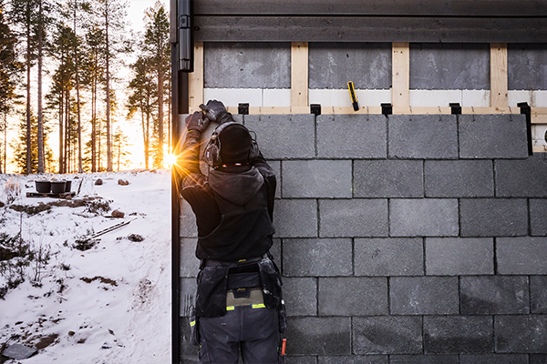 Altaskifer lanserer klipt skiferflis til fasade