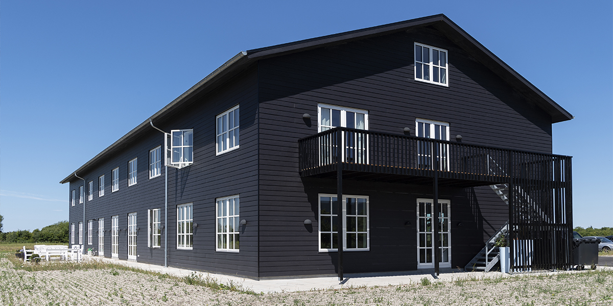 Bekymringsfrie fasader med ekte følelse av tre