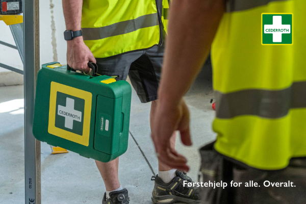 Førstehjelpsutstyr for å hjelpe den som trenger hjelp