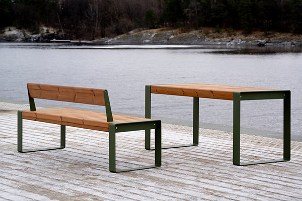 Kampanje på utemøbler