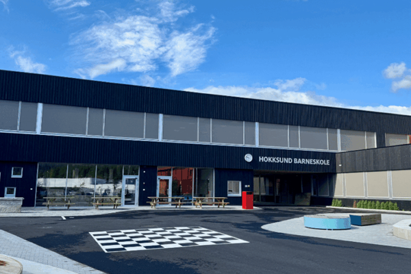 Nye Hokksund barneskole valgte Fibo
