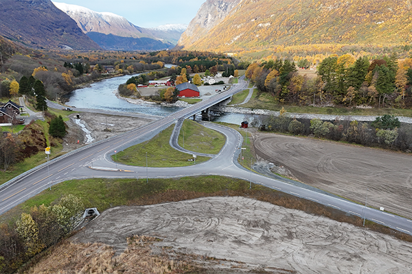 Oppdal Maskinkompani leverte grunnarbeidene på ny Elverhøybru